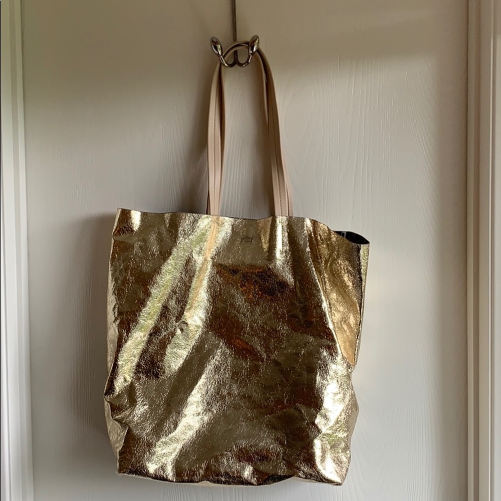 Prive by Sorial Gold bag